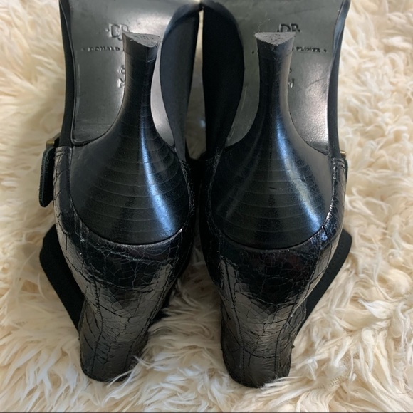 Donald J. Pliner Buckle Booties Size 6M - Picture 7 of 16